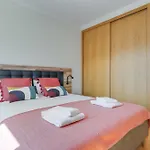 Atlantic Dutchman Heated Pool & Parking Apartment Canico (Madeira)