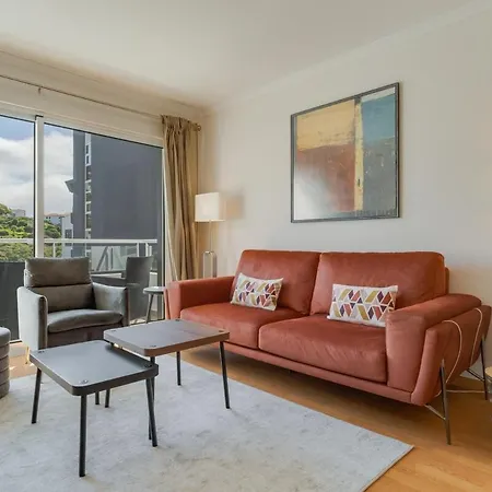 Atlantic Dutchman Heated Pool & Parking Apartment Canico (Madeira)